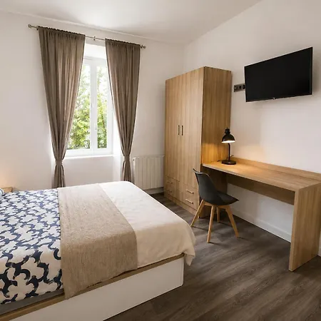 Appartamento Residencial Mac Mahon Ferrol